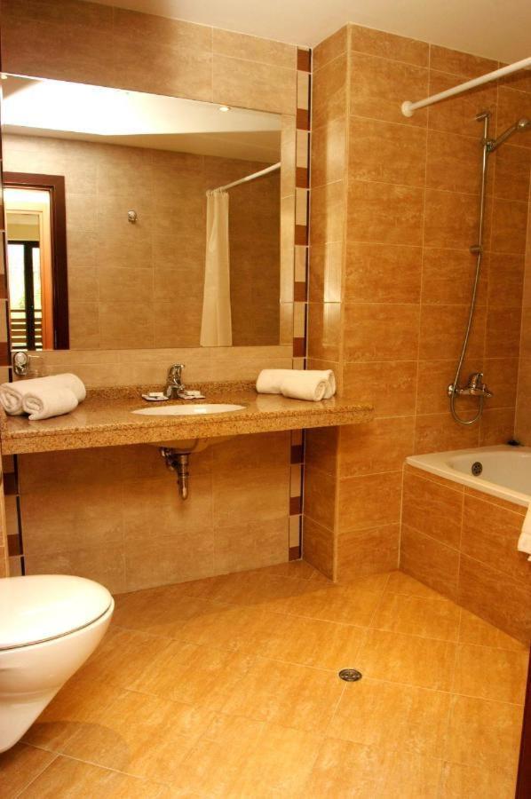 The View Apartment, Terra Complex Neighbour Building * Bansko
